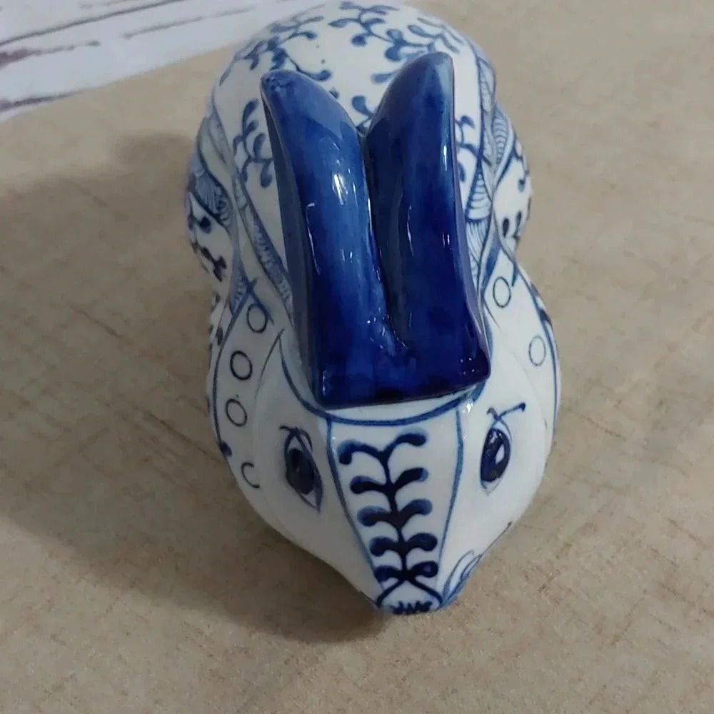 Antique trinket box was made in China but was purchased in Japan - Picture 5 of 6